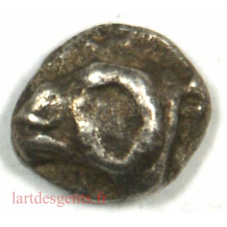 MARSEILLE – Carré creu, Hémiobole Milésiaque à la tête de bélier – 500-475 av. J.C