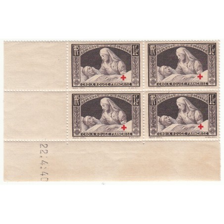 Coin Daté Bloc de 4 timbres N°460  Année 1940 NEUF** Côte 80 Euros