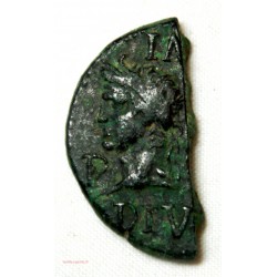 Romaine demi dupondius  de Nîmes 4ème type