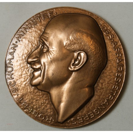 Médaille Robert SCHUMAN ministre des affaires étrangères 1969