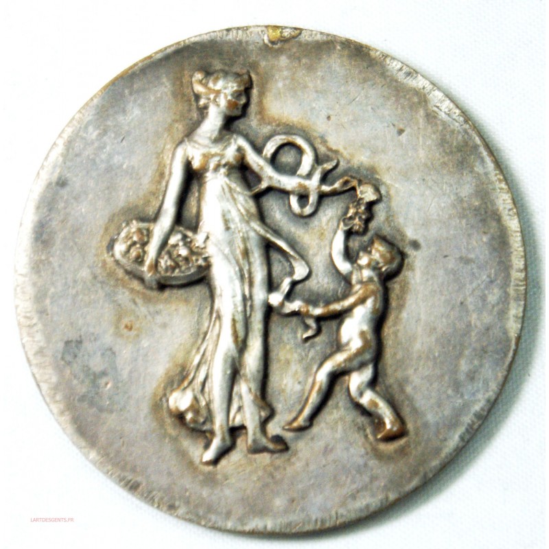 Médaille Art déco: Femme, enfant grappe de raisin par R.