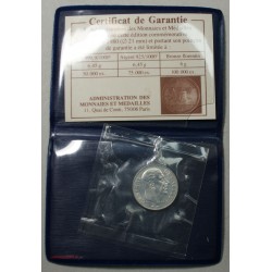 Médaille argent scellée du Gal DE GAULLE avec certificat de garantie