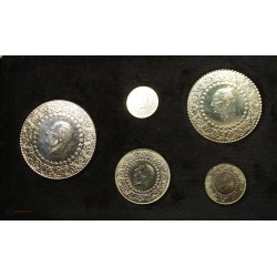 Coffret avec la Série des monnaies de Luxe " portrait d'ATATÜRK" Turkiye CUMHURIYETI