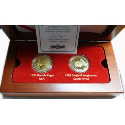 Coffret bois, 2 médailles plaqué or (20$ 1933 +1 pound 1898)