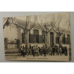 CPA - (Algérie) OUED-EL-ALLEUG - L\'école des garçons 1927 (animée) lartdesgents