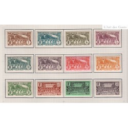 Moyen Congo 24 timbres de 1933 - n°113 à n°134 - neufs*, lartdesgents.fr