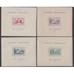24 Blocs Exposition internationnale 1937 - Neufs** sauf 6  - cote 600 Euros - lartdesgents