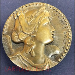 Médaille Conservatoire National des Arts et Métiers  par A.RIVAUD, LARTDESGENTS.FR