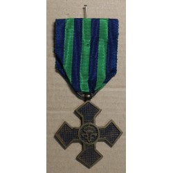 Médaille WW1, CROIX DE GUERRE ROUMANIE 1916-1918 , lartdesgents.fr