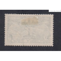 Timbre France n°321 - oblitéré  cote 150 euros, lartdesgents