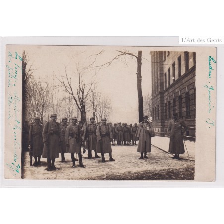 Carte Photo - Landau 1919, les troupes attendent les ordres du Général Pétain