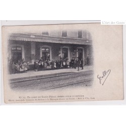 CPA 07 - Ardèche, En Gare de SAINT PERAY pour le Retour CP07-02