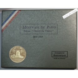 Coffret FDC 1969 France impécable , lartdesgents.fr