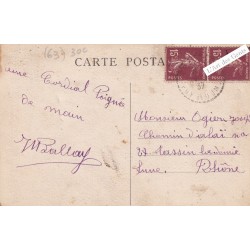 CPA 69 GRANDRIF (PUY-DE-DÔME) L'arrivée de l'autobus, lartdesgents.fr