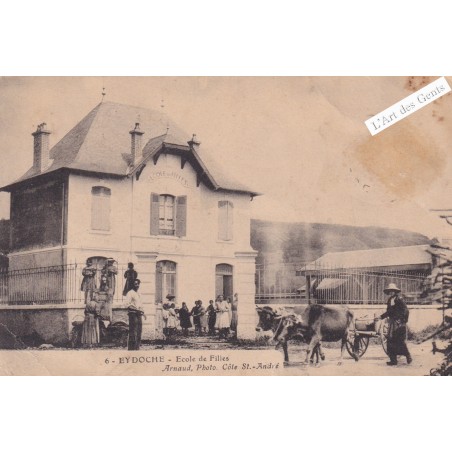 CPA 38 EYDOCHE - Ecole de filles Arnaud photo (animée), lartdesgents.fr CPA 38 EYDOCHE - Ecole de filles Arnaud photo (animée), lartdesgents.fr