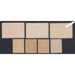 7 Timbres Monaco n°111 à 118 -  Neufs** - cote 166 Euros Lartdesgents.fr