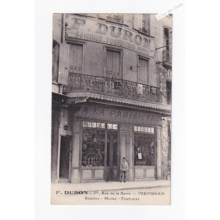 cpa 66 PERPIGNAN - devanture F.DURON - soieries modes et fourrures - rue de la barre - A la parisienne - animée, lartdesgents.fr