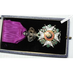 Medaille Belge Chevalier De L'Ordre de Leopold, DEGREEF, lartdesgents.fr
