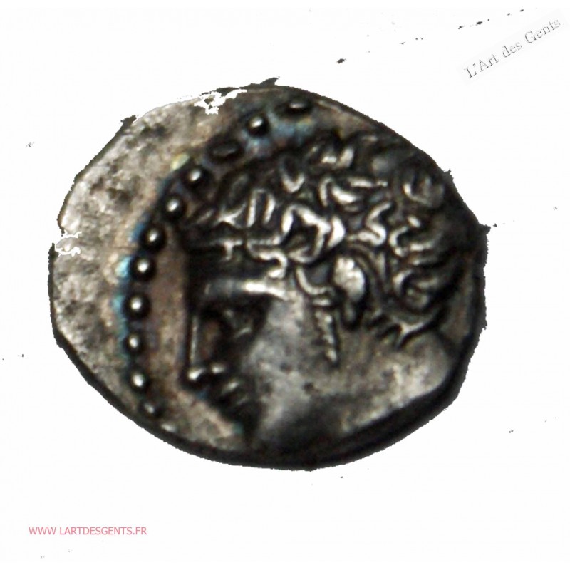 Obole MARSEILLE (avec favoris) 121-82 Av JC.  TTB, lartdesgents.fr
