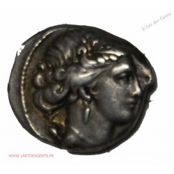 Drachme légère MARSEILLE  121-82 Av JC. TTB+, lartdesgents.fr