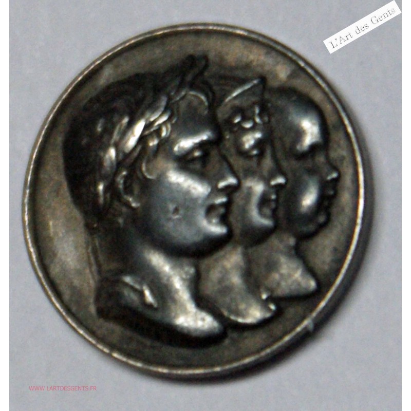 Médaille AR. Famille Napoléon Ier Mars 1815 par Andrieu F., lartdesgents.fr