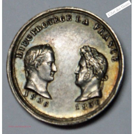 Médaille Ar. 1806/1836 Dieu protège la France SUPERBE, lartdesgents.fr