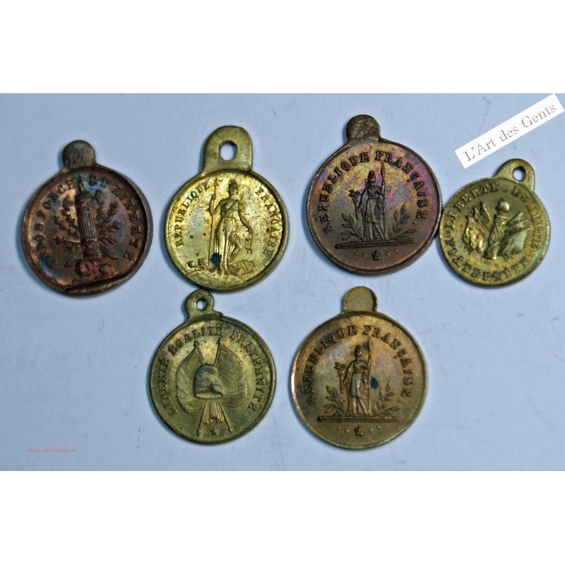 Lot 6 Médaillettes différentes, 22 23 24 Février 1848, lartdesgents.fr