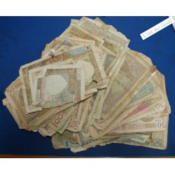 Lot de 60 billets Français en mauvais états - lartdesgents.fr