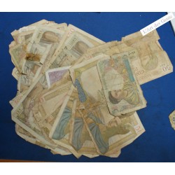 Lot de 60 billets Français en mauvais états - lartdesgents.fr