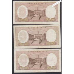 Lot 3 Billets Italie 500 Lire - D138 064209 - 1966-68-70 -  lartdesgents.fr