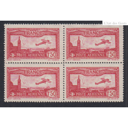 Bloc de 4 Timbres Poste Aérienne n°5 - Neuf** cote 192 euros - lartdesgents.fr
