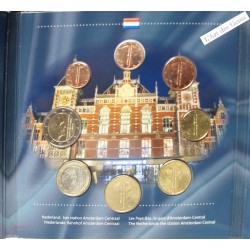 Coffret BU 1957-2017 BENELUX train 24 pièces + médaille, lartdesgents.fr