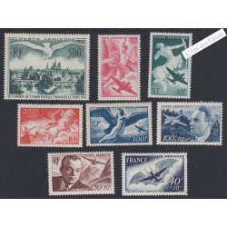 Série 8 Timbres Poste Aérienne n°16 à 23 - Neufs**  cote 89 euros -  lartdesgents.fr