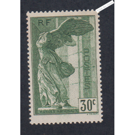 Timbre France n°354 - Samothrace - Neuf**  - cote 210 Euros - signé - lartdesgents.fr